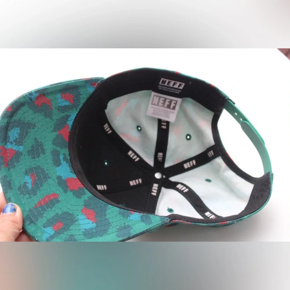 Neff hat - Picture 10 of 10